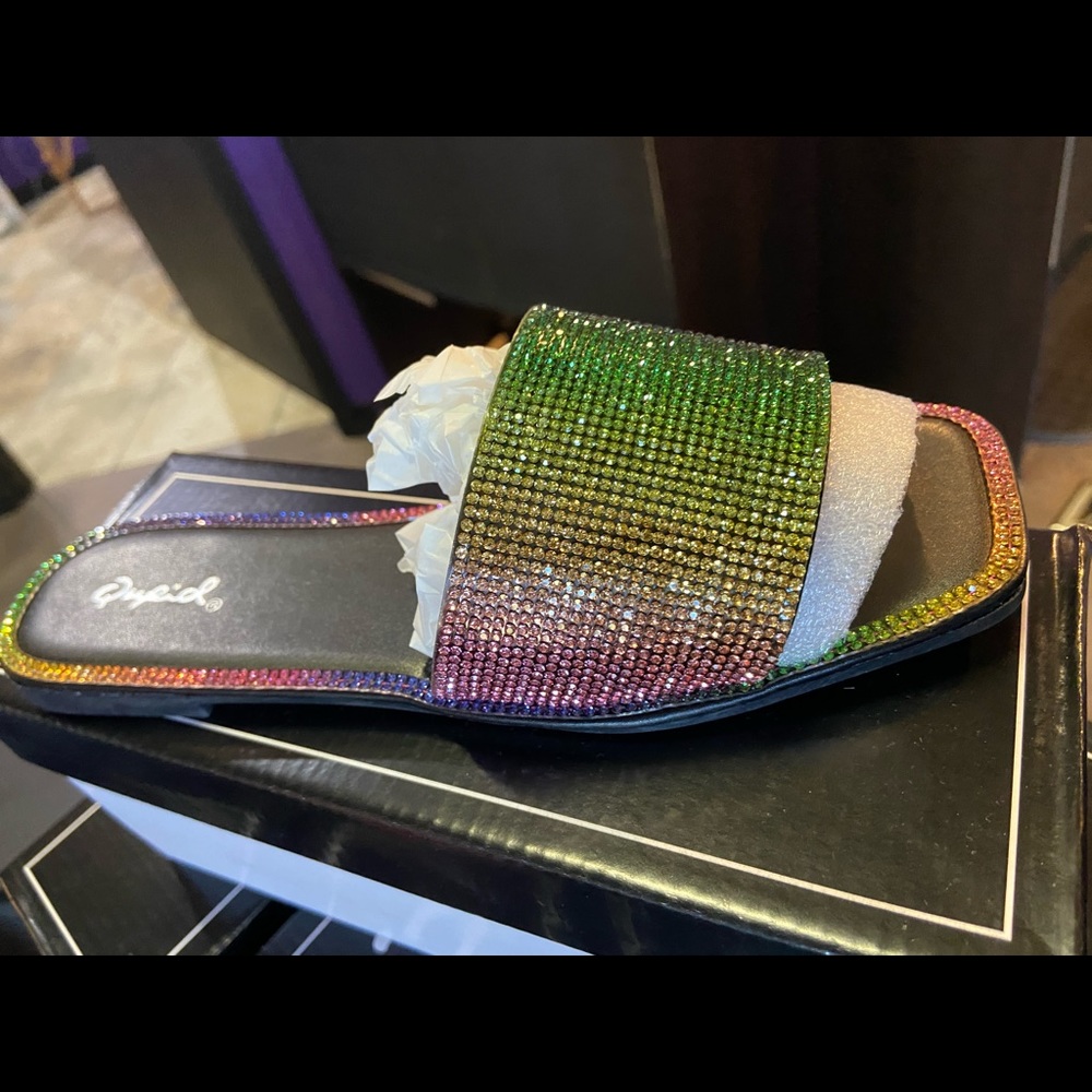 Rainbow Sandals - Picture 4 of 7